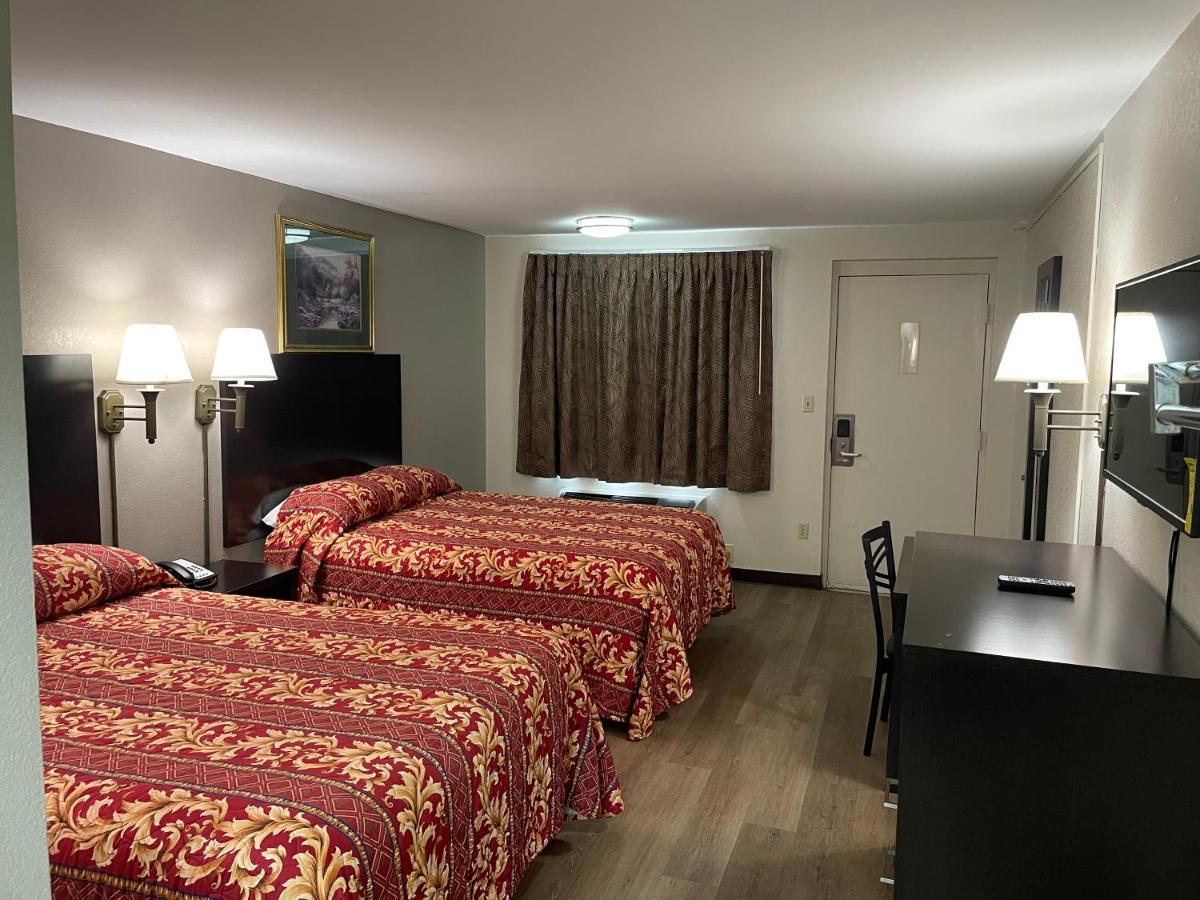 פרדריקסבורג Royal Inn Motel מראה חיצוני תמונה